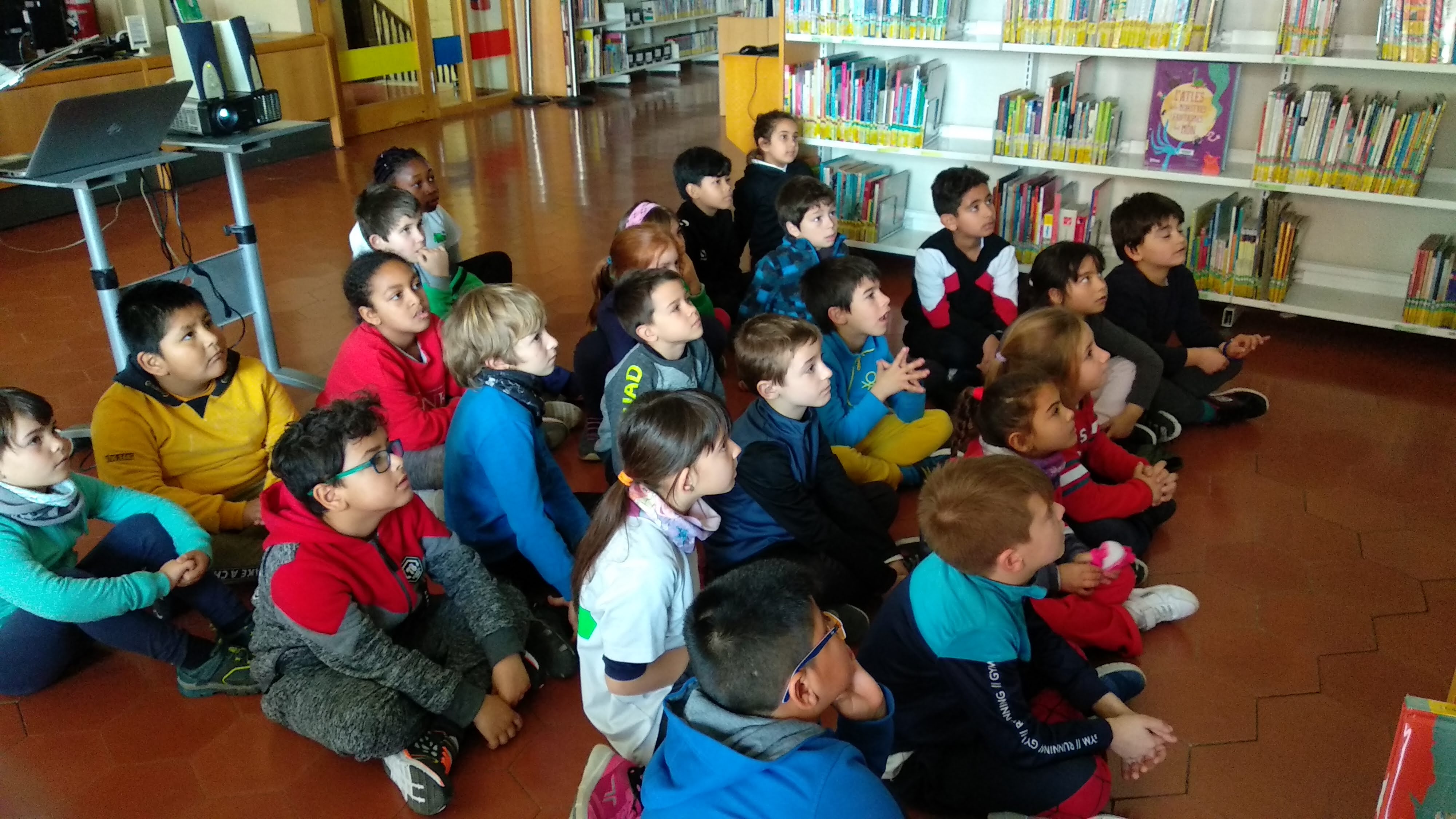 Visita a la biblioteca Torres i Bages